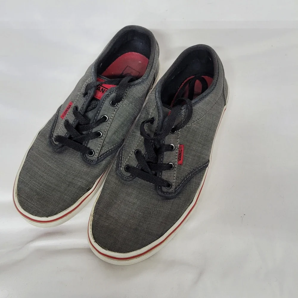 Vans Atwood Low Charcoal Gray Red Youth 5.5 Skate Shoes VN000ZUUF6U